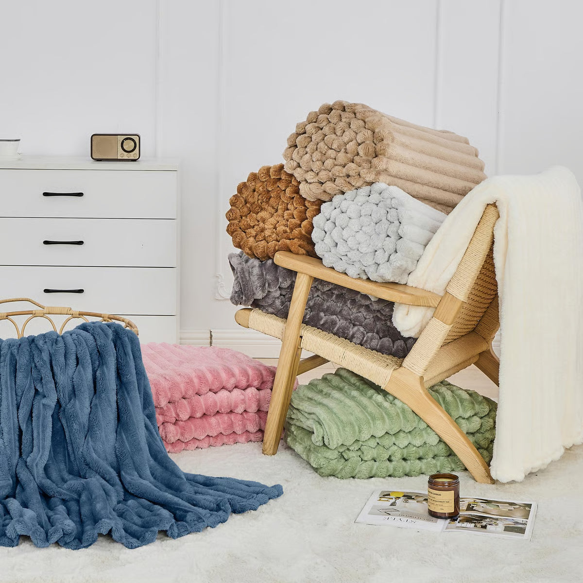 Viral Soft Plush Nap Blanket ~ Wrap yourself in cloud-like comfort anytime.