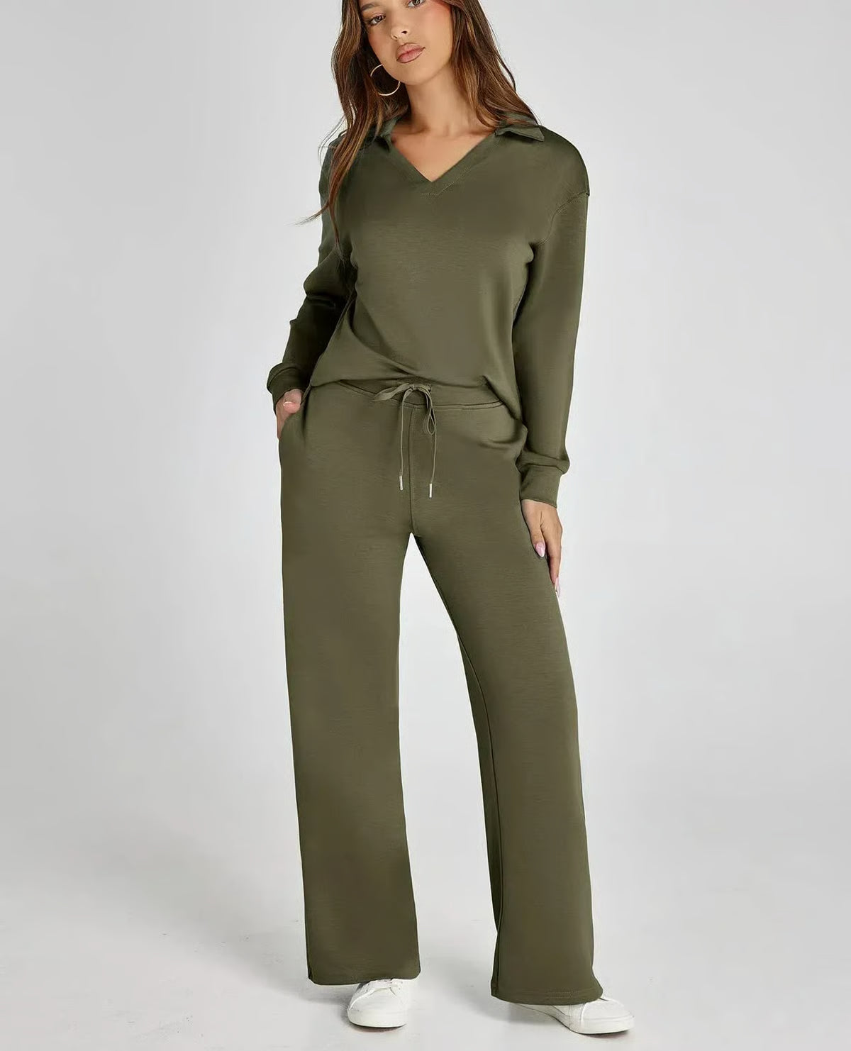 Women’s 2 Piece Sweatsuit Set ~ All-day wear that looks as good as it feels.