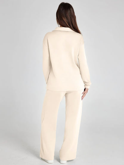 Women’s 2 Piece Sweatsuit Set ~ All-day wear that looks as good as it feels.