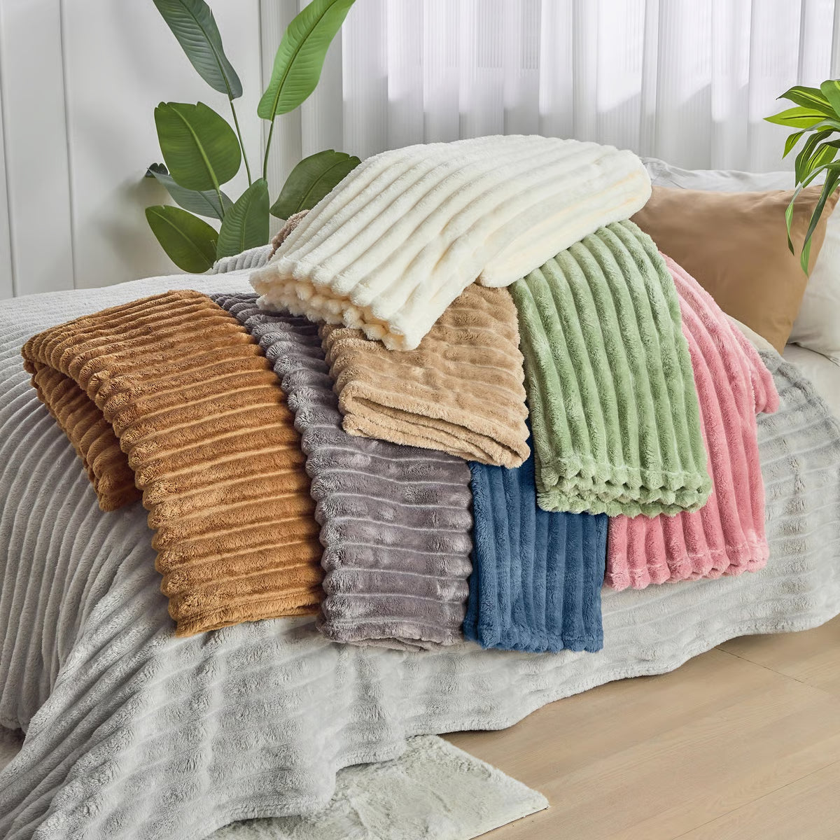 Viral Soft Plush Nap Blanket ~ Wrap yourself in cloud-like comfort anytime.