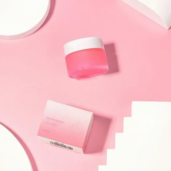 Perfecting Face Primer ~ Smooth, poreless base in seconds.