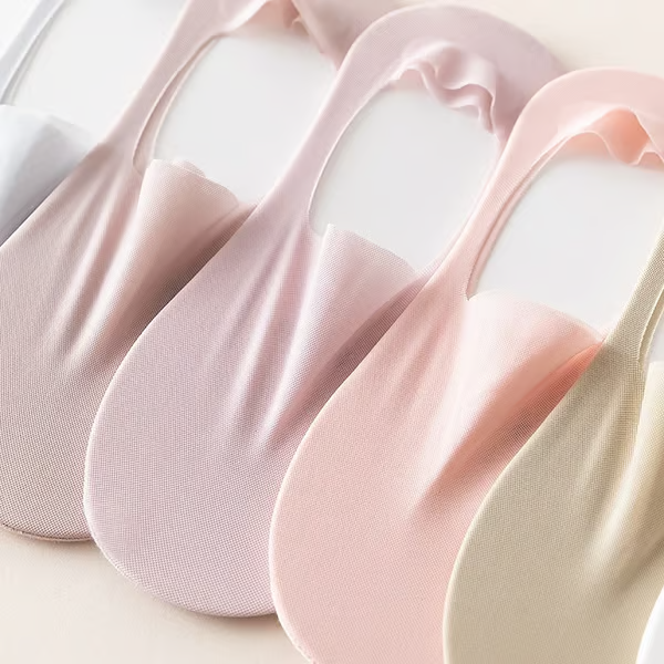 Invisible Breathable Socks ~ Stay-cool comfort that never slips.
