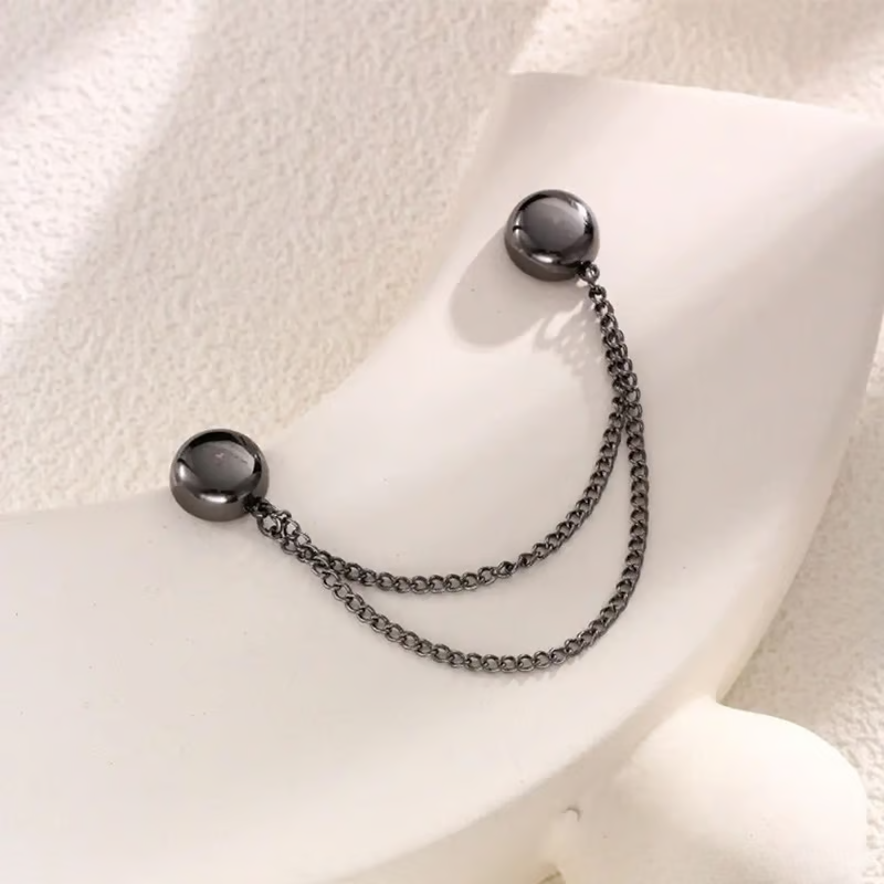Magnetic Clothing Clips ~ From Sloppy to Snatched in Seconds